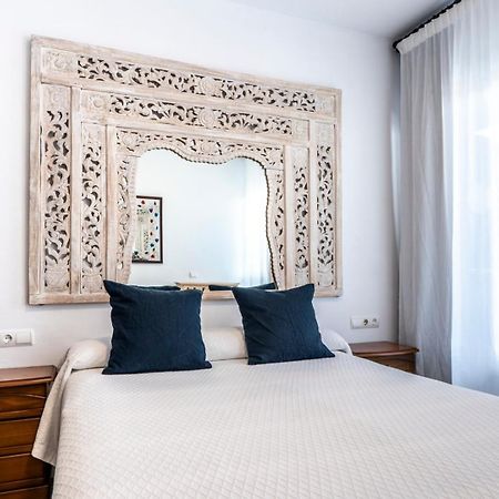 Apartamentos Cel Blau سانتا أيُلاريا ذيس ريو المظهر الخارجي الصورة